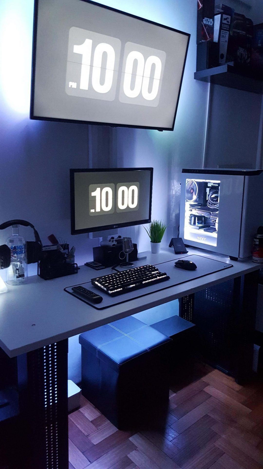 11 DIY Gaming Desk Ideas That Are Easy to Make - Home Junkee